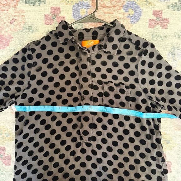 Joe Fresh Womens Velvet Burnout Polka Dot Top Size Medium Office Professional - Picture 5 of 6
